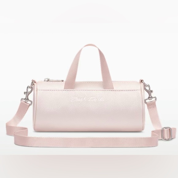 Women’s Nike Clash Mini  barrel bag - Picture 3 of 9